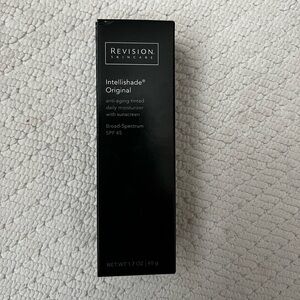 NEW- Revision Skincare Intellishade Original Moisturizer